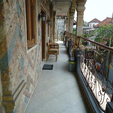 The Reinhold Guesthouse Bali Kerobokan Exteriér fotografie